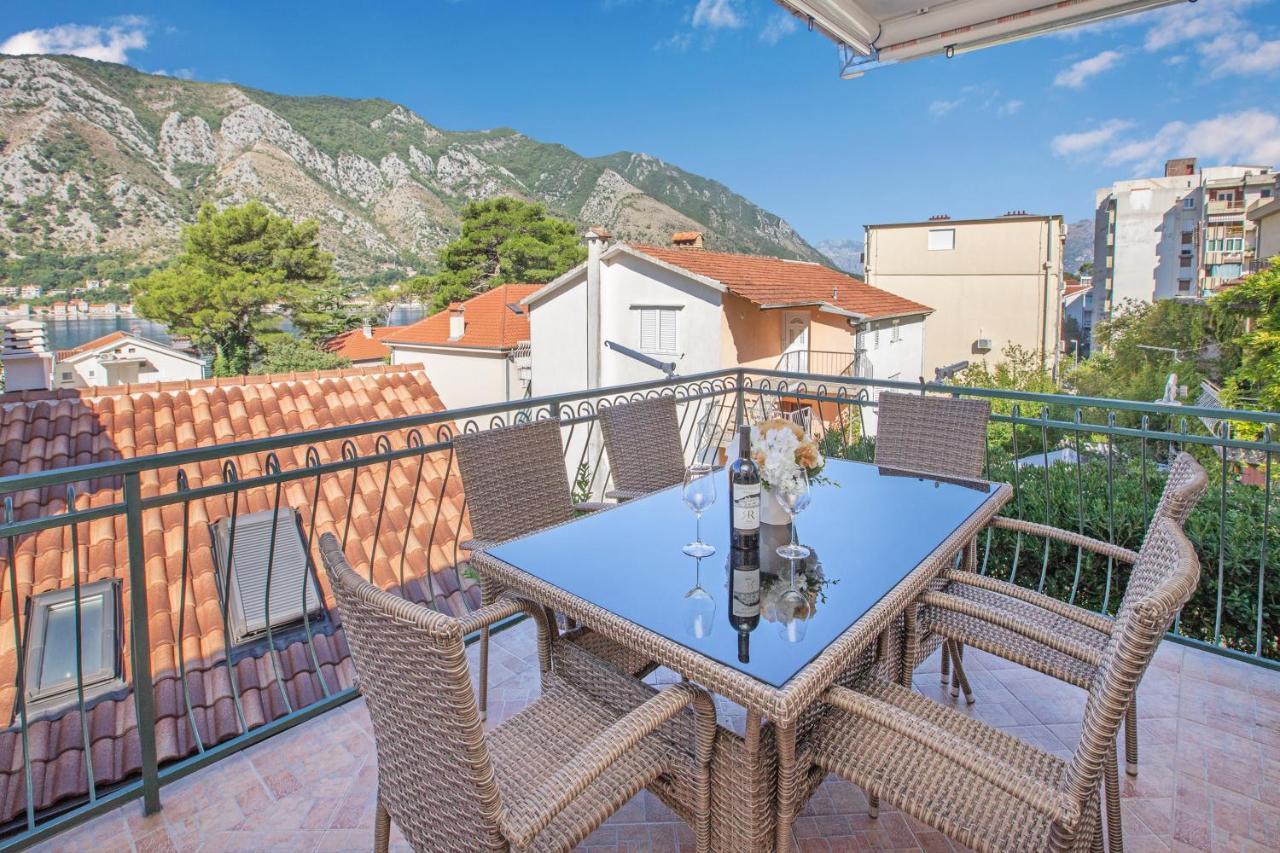 Seafoam Apartment Kotor Exterior photo